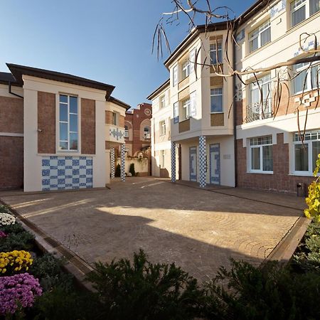 De Gaulle Boutique Hotel Harkiv Dış mekan fotoğraf