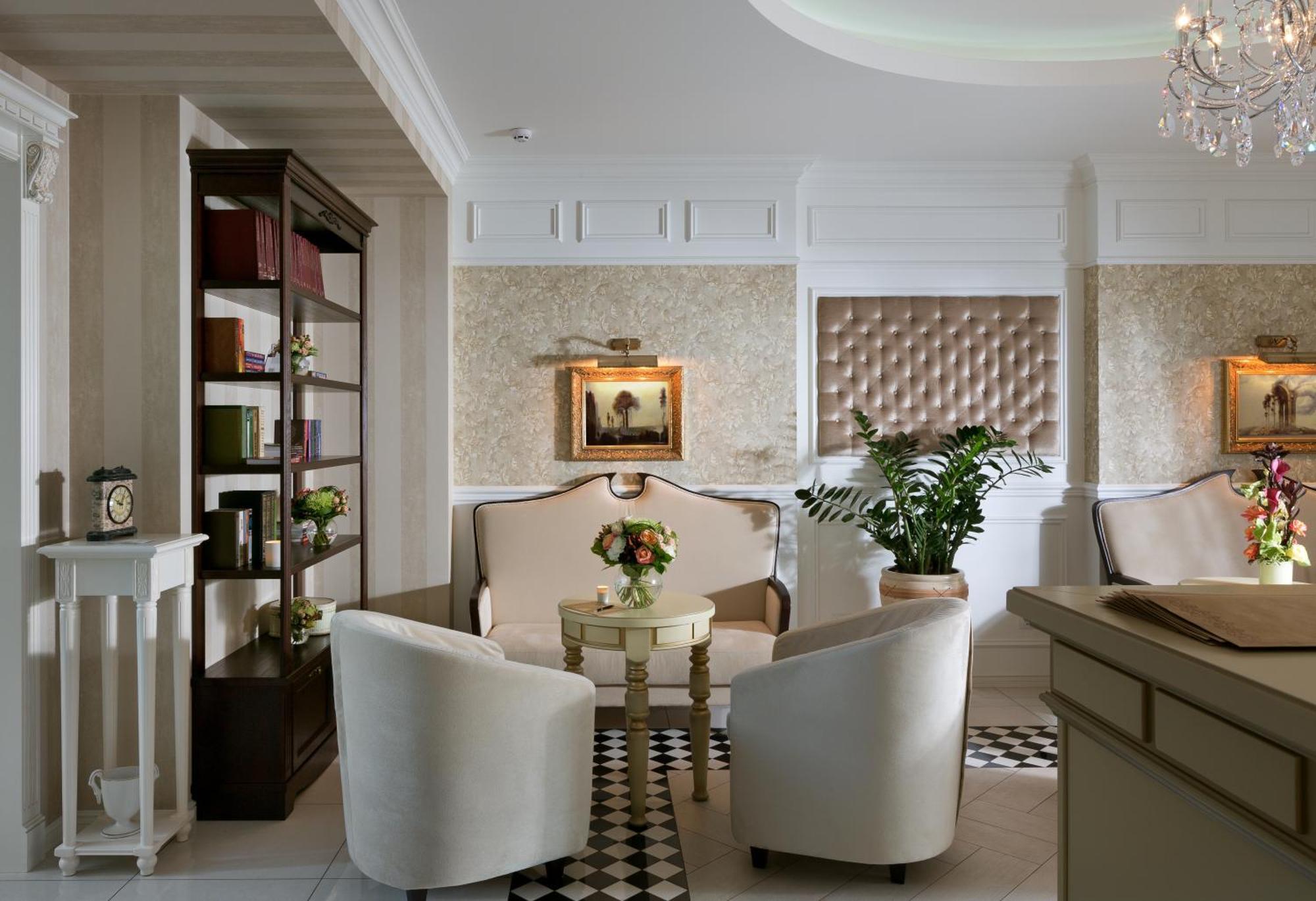 De Gaulle Boutique Hotel Harkiv Dış mekan fotoğraf